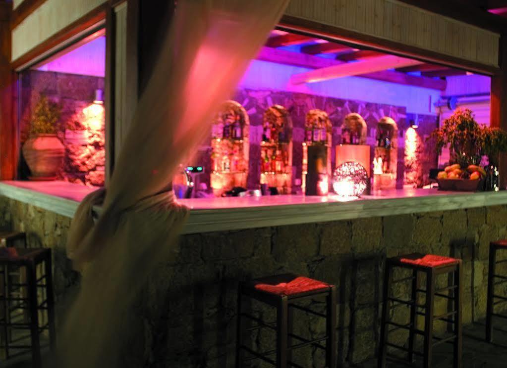 Poseidon Hotel Suites Mykonos Town Exterior photo